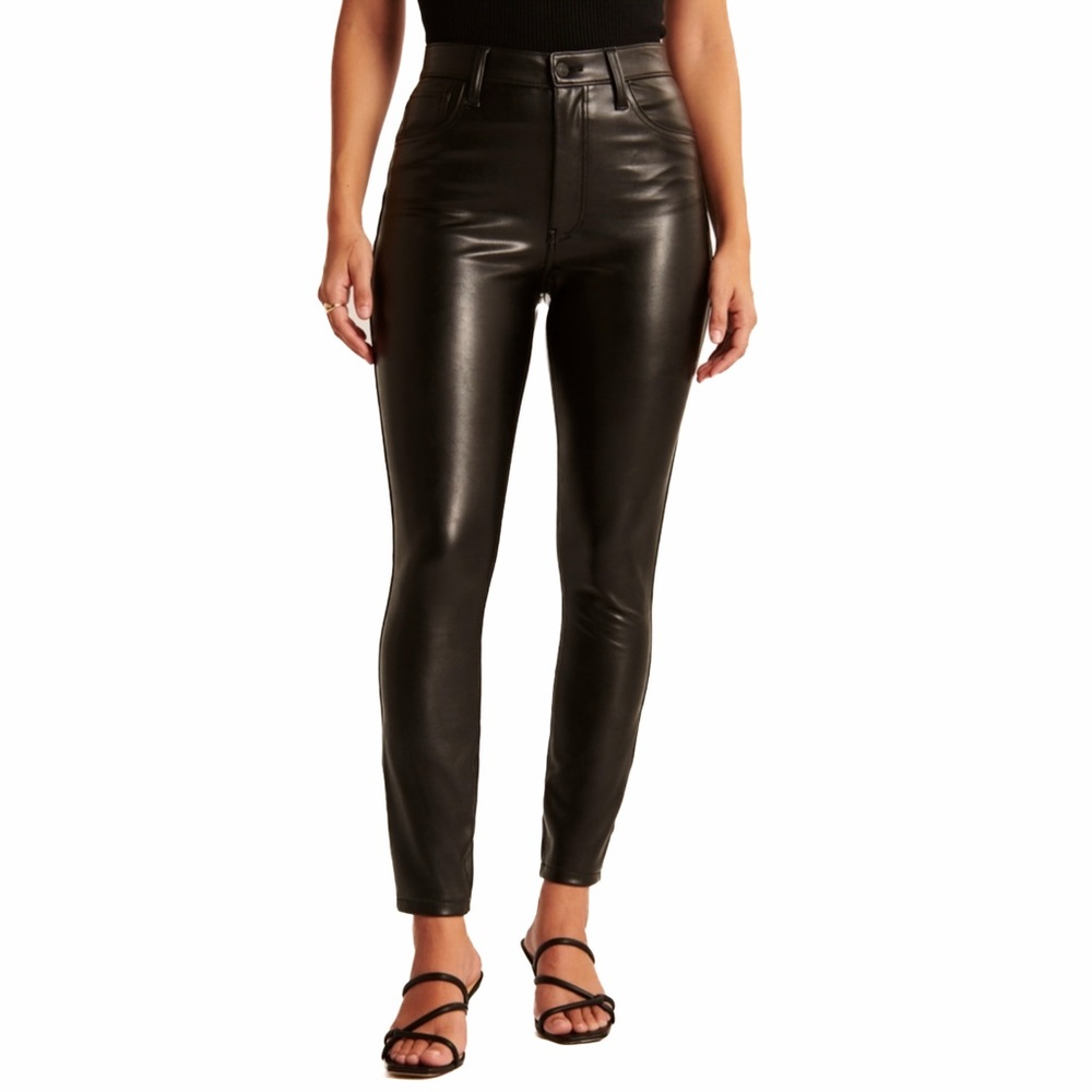 NWOT Abercrombie & Fitch Vegan Leather High-Rise Skinny Pants – Curve Love 25/0
